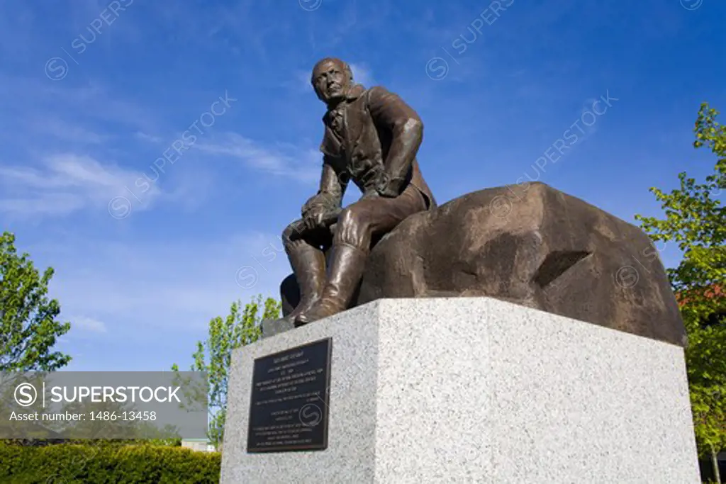 Statue of Russian Ground Forces General Alexander Ivanovich Baranov, Sitka, Baranof Island, Alaska, USA