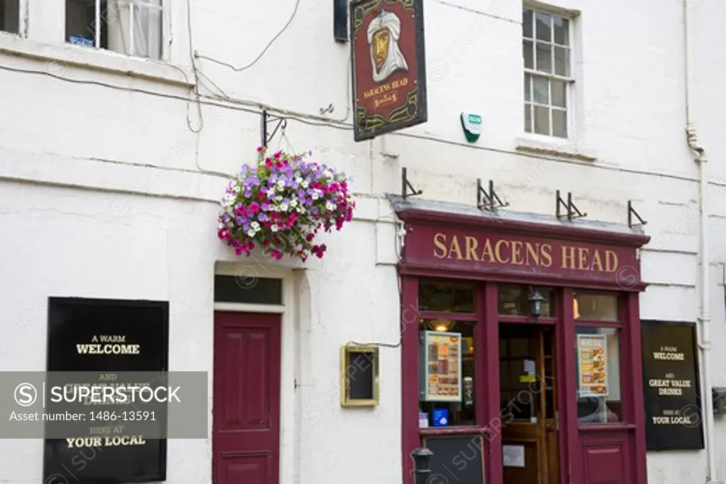 Entrance of a pub, Saracens Head Pub, Broad Street, Bath, Somerset, England