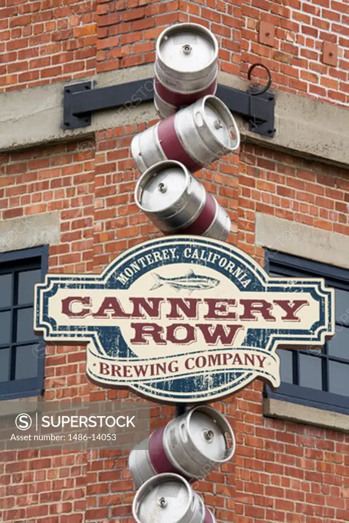 USA, California, Monterey, Cannery Row Brewing Company