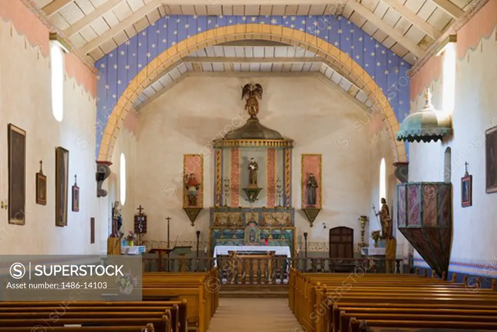 USA, California, Monterey County, Mission San Antonio interior