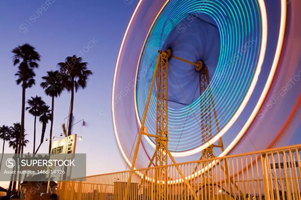 USA, California, Orange County, Newport Beach, Ferris Wheel in Balboa Village