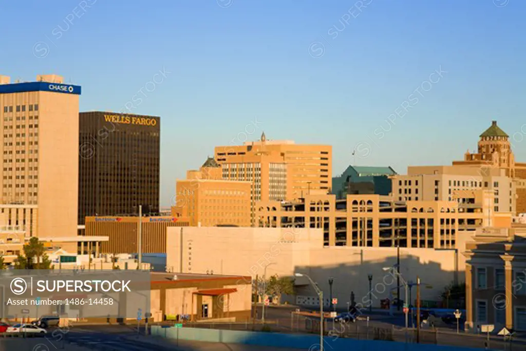USA, Texas, El Paso skyline
