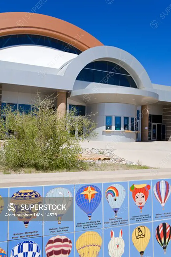 USA, New Mexico, Albuquerque, International Balloon Museum, Entrance