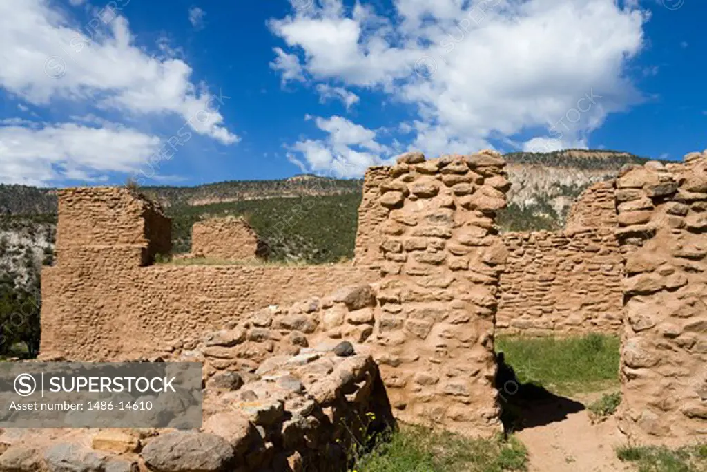 USA, New Mexico, Albuquerque, Jemez State Monument, Pueblo ruins