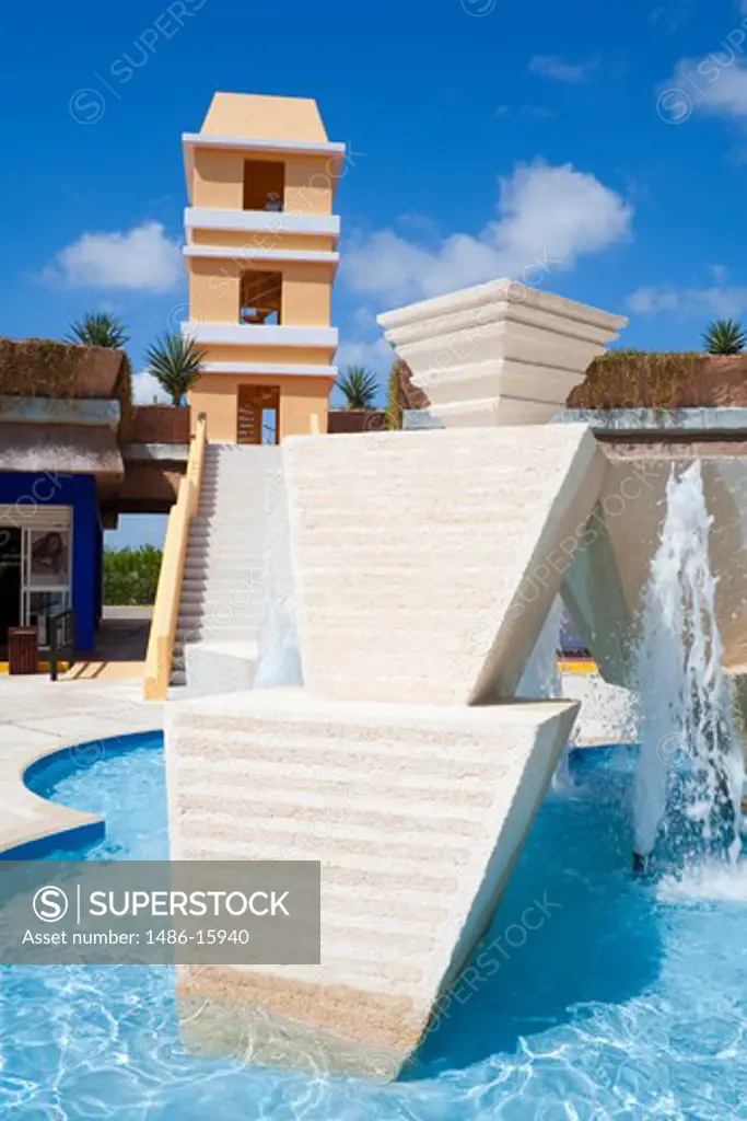 Mexico, Quintana Roo, Costa Maya port, Fountain