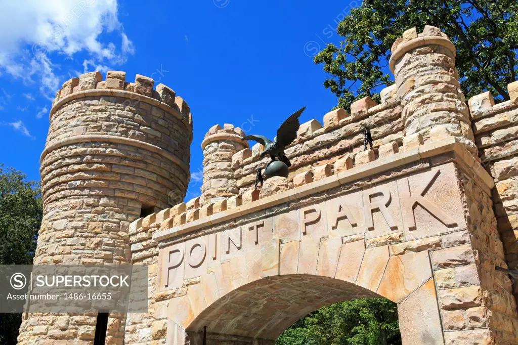 USA, Tennessee, Chattanooga, Lookout Mountain, Entrance to Point Park