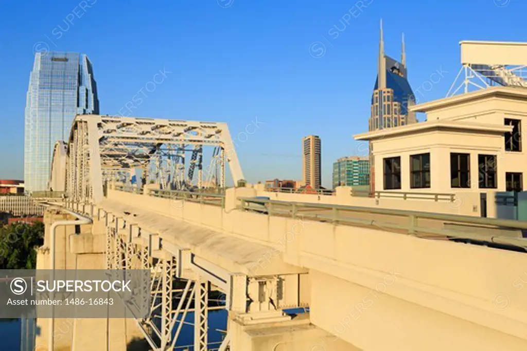Shelby Street Bridge with Pinnacle at Symphony Place tower in background, Nashville, Tennessee, USA