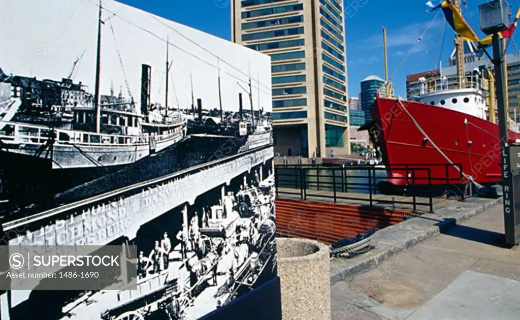 USA, Maryland, Baltimore, Chesapeake Lightship at Maritime Museum