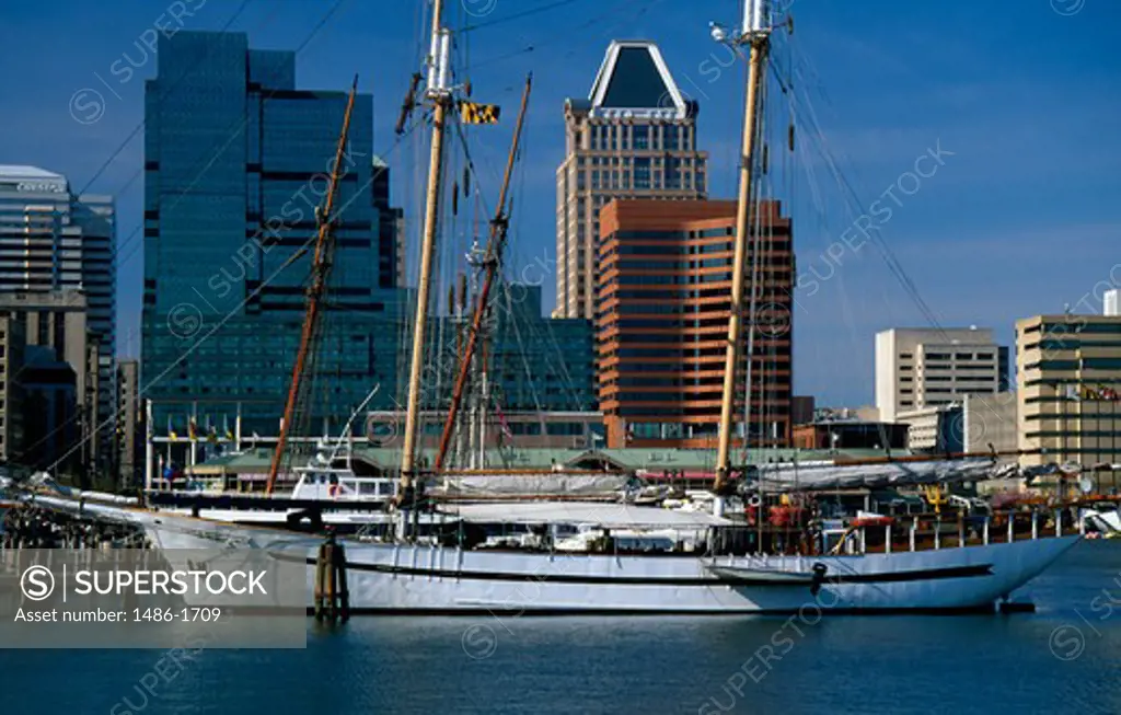USA, Maryland, Baltimore, tall ship in harbour