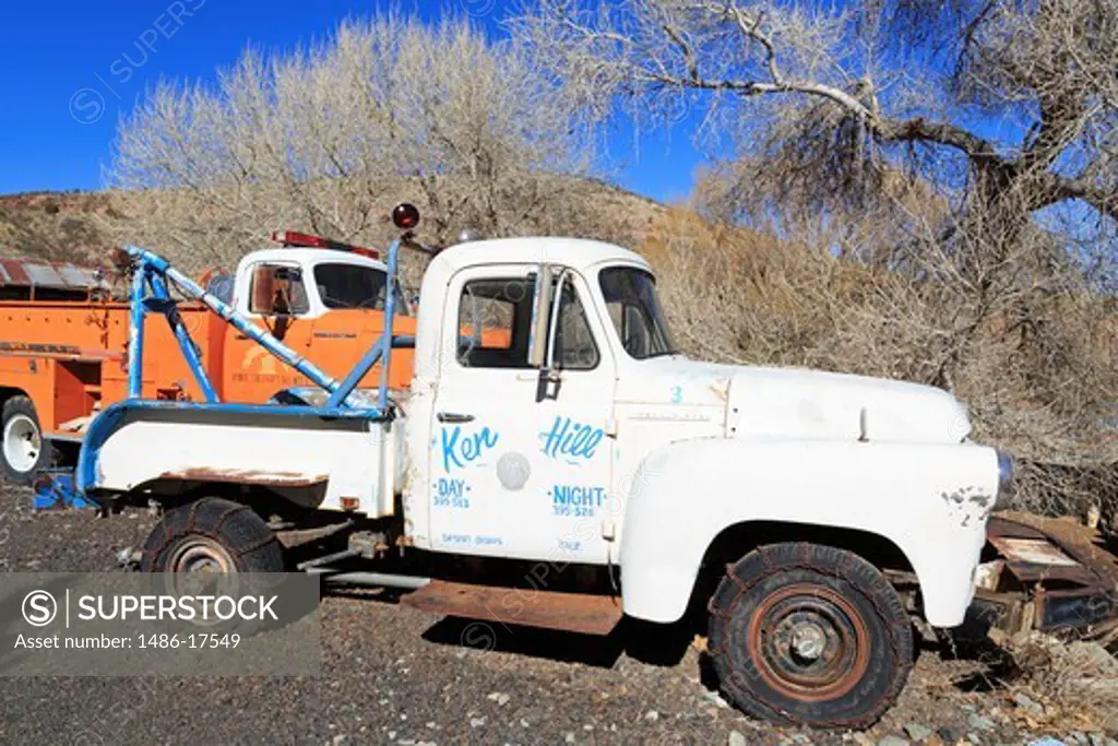 USA, Arizona, Jerome, Gold King Mine & Ghost Town, Side view of abandoned tow truck