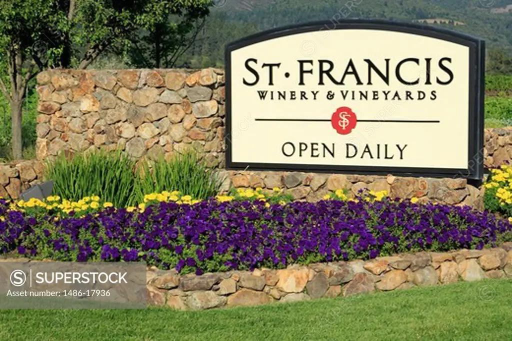 St. Francis Winery sign in Santa Rosa, Sonoma Valley, Sonoma County, California, USA