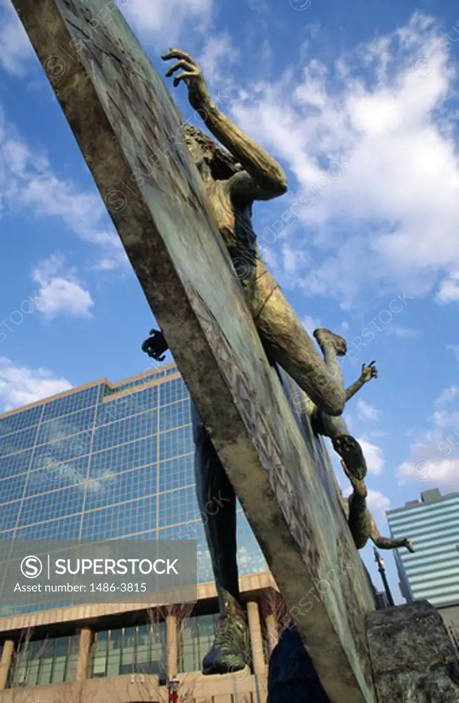 USA, Georgia, Atlanta, Centennial Olympic Park, tribute sculpture