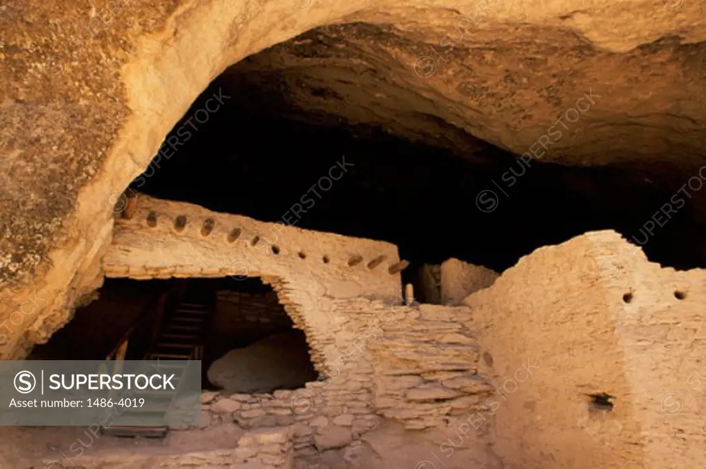Gila Cliff Dwellings National Monument, New Mexico, USA