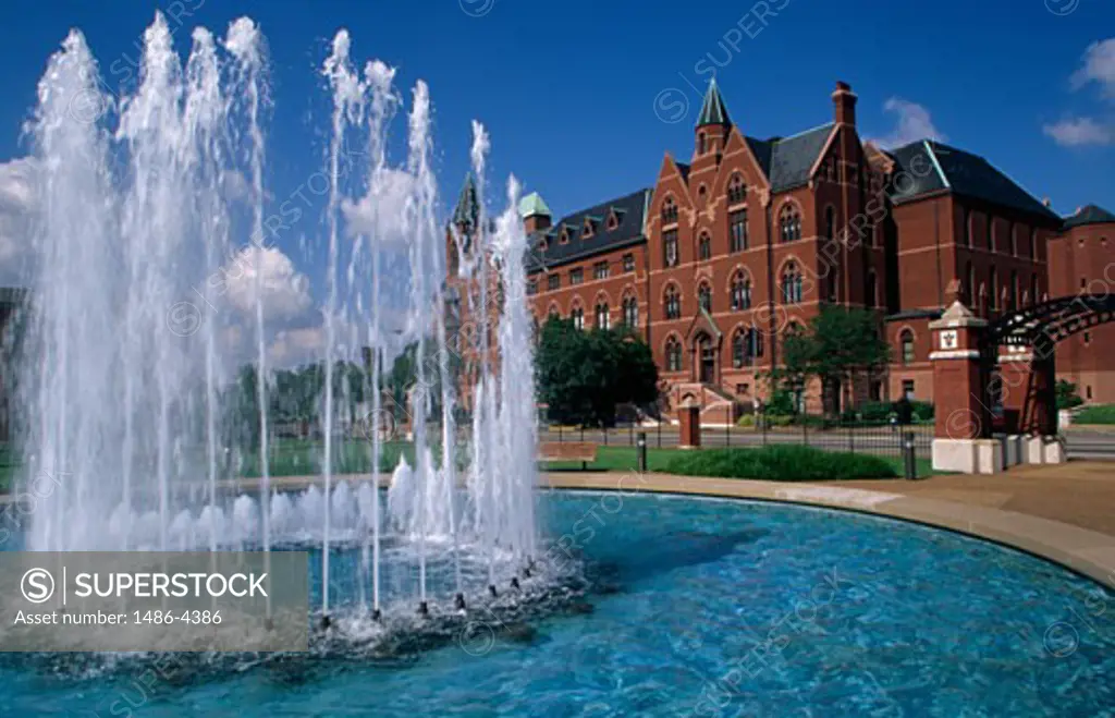 Fountain in front of a university building, St. Louis University, St. Louis, Missouri, USA