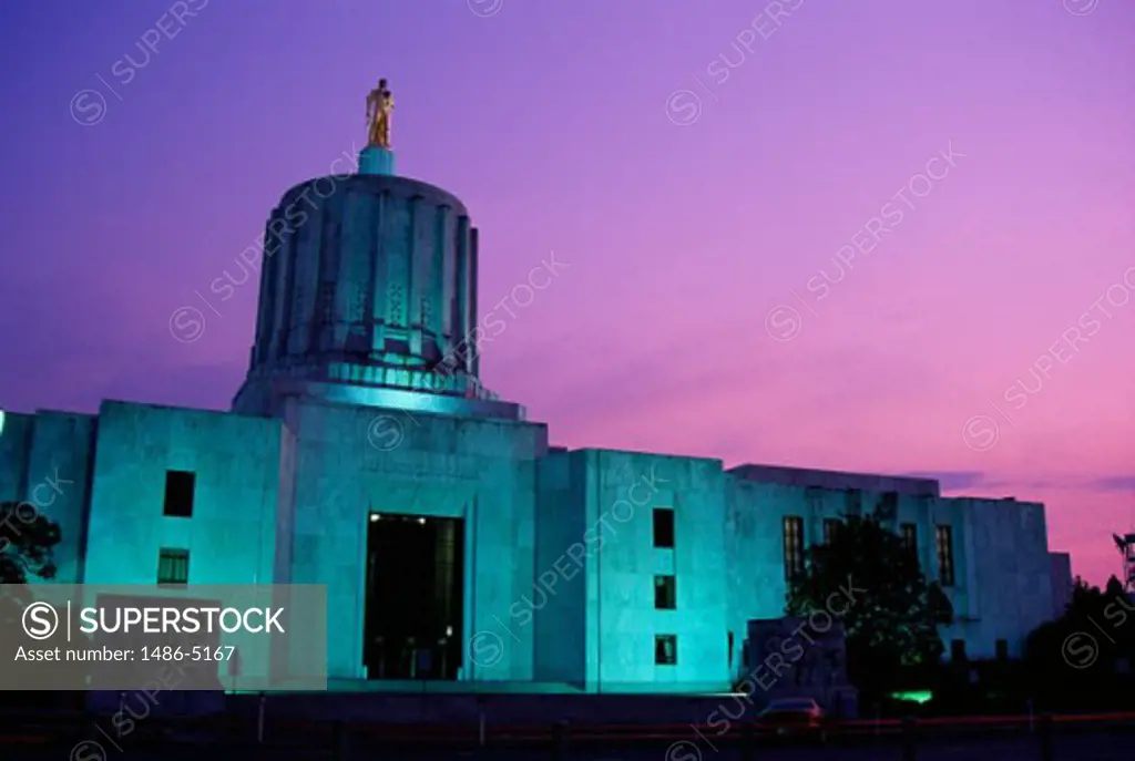 State Capitol, Salem, Oregon, USA