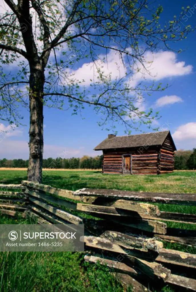 Log cabin at Chickamauga and Chattanooga National Military Park, Georgia, USA