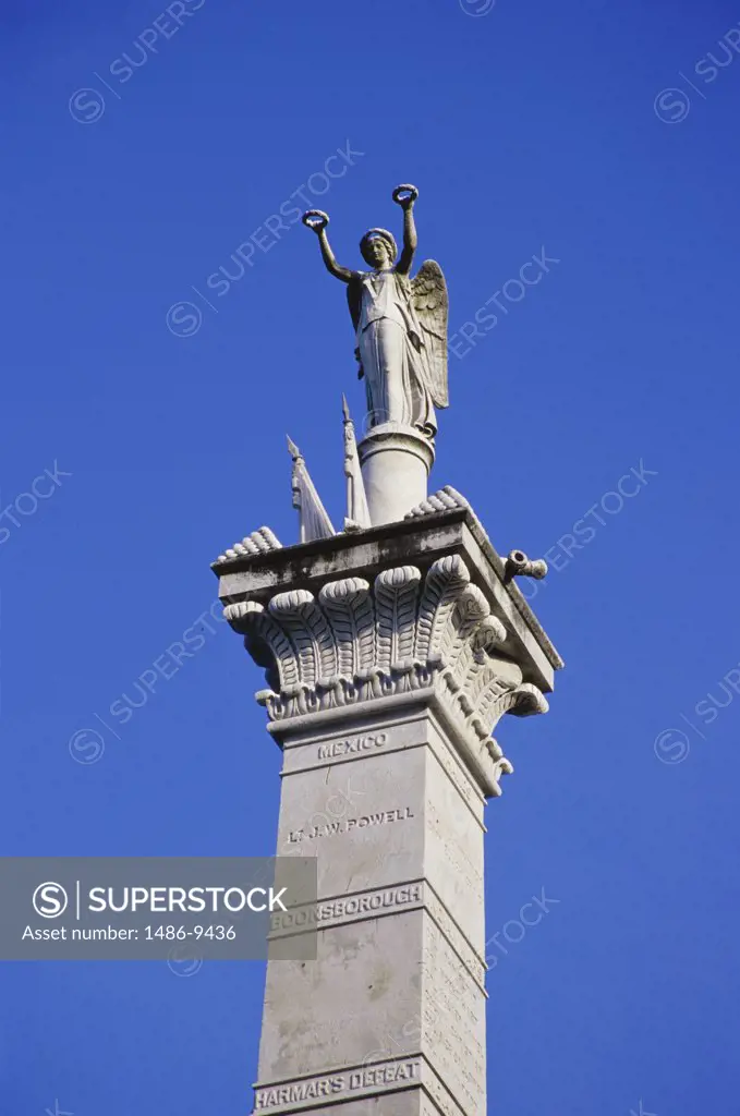 Low angle view of a statue, Military Monument, Frankfort, Kentucky, USA