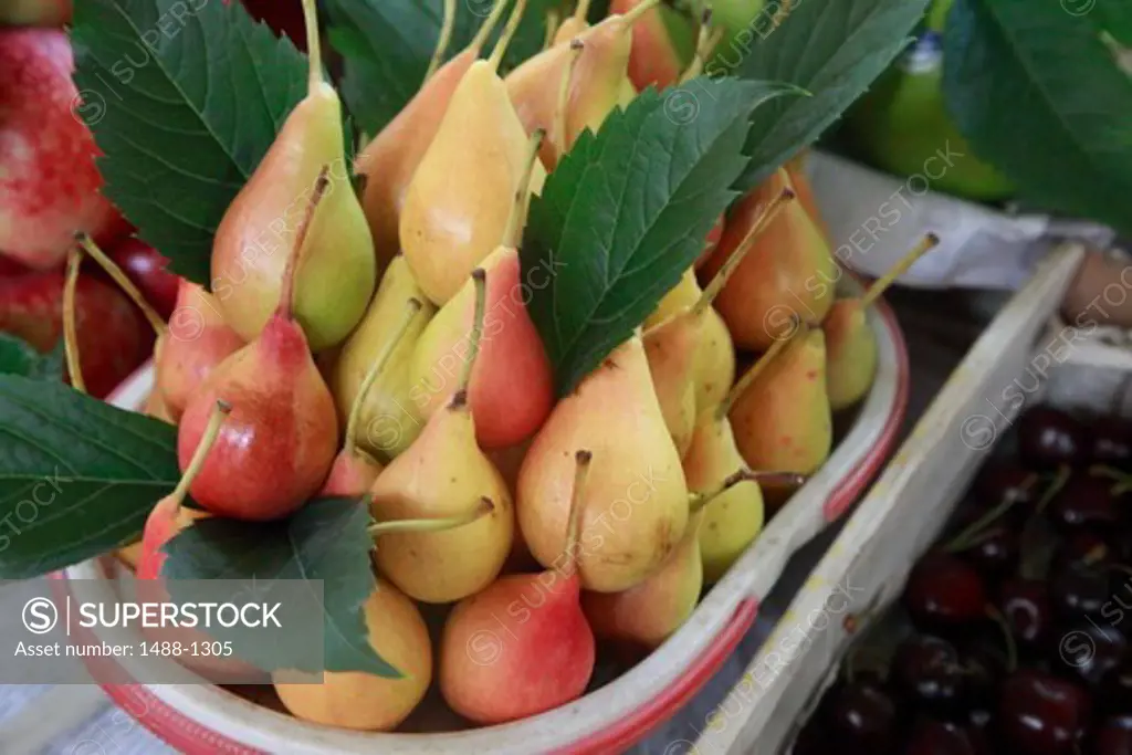 Armenia, Yerevan, Heap of pears