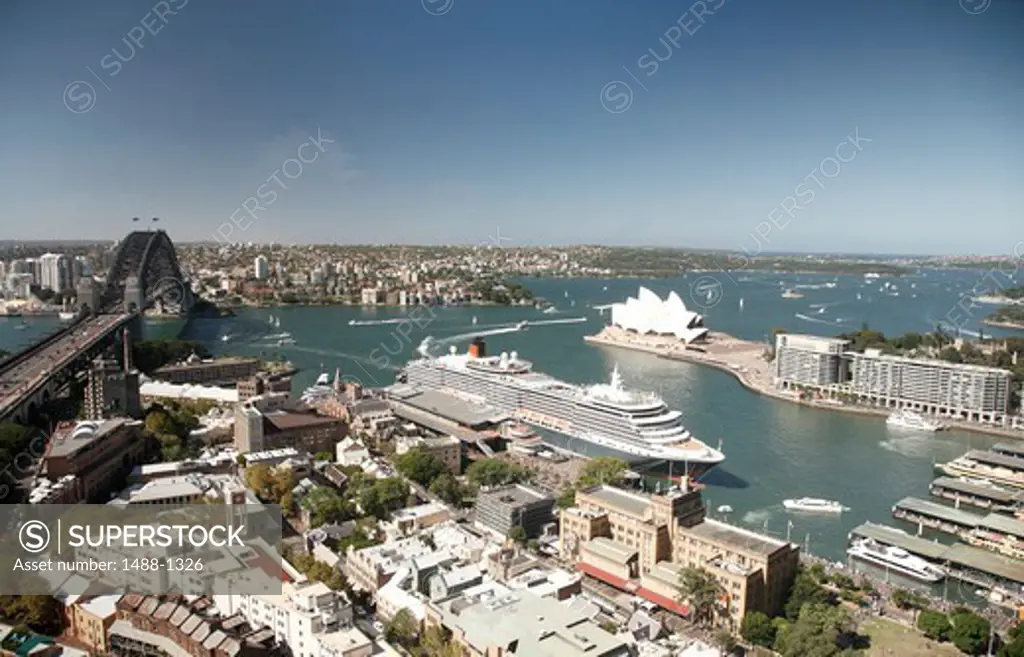 Australia, Sydney, Harbour with Queen Victoria in Dock