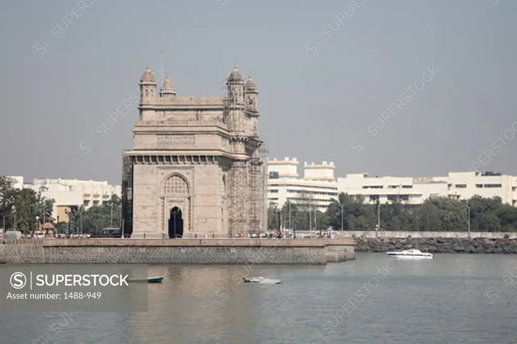 Monument at the waterfront, Gateway of India, Mumbai, Maharashtra, India