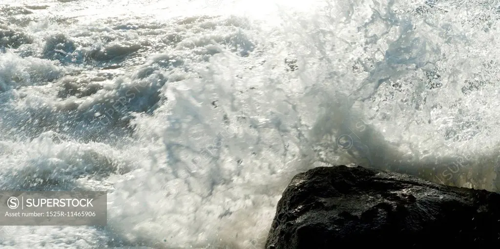 Waves breaking on rocks, Sayulita, Nayarit, Mexico