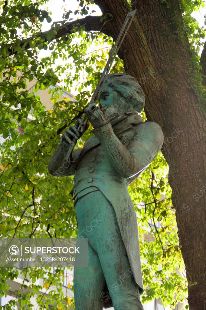 Statue of violinist Ole Bull, Bergen, Norway