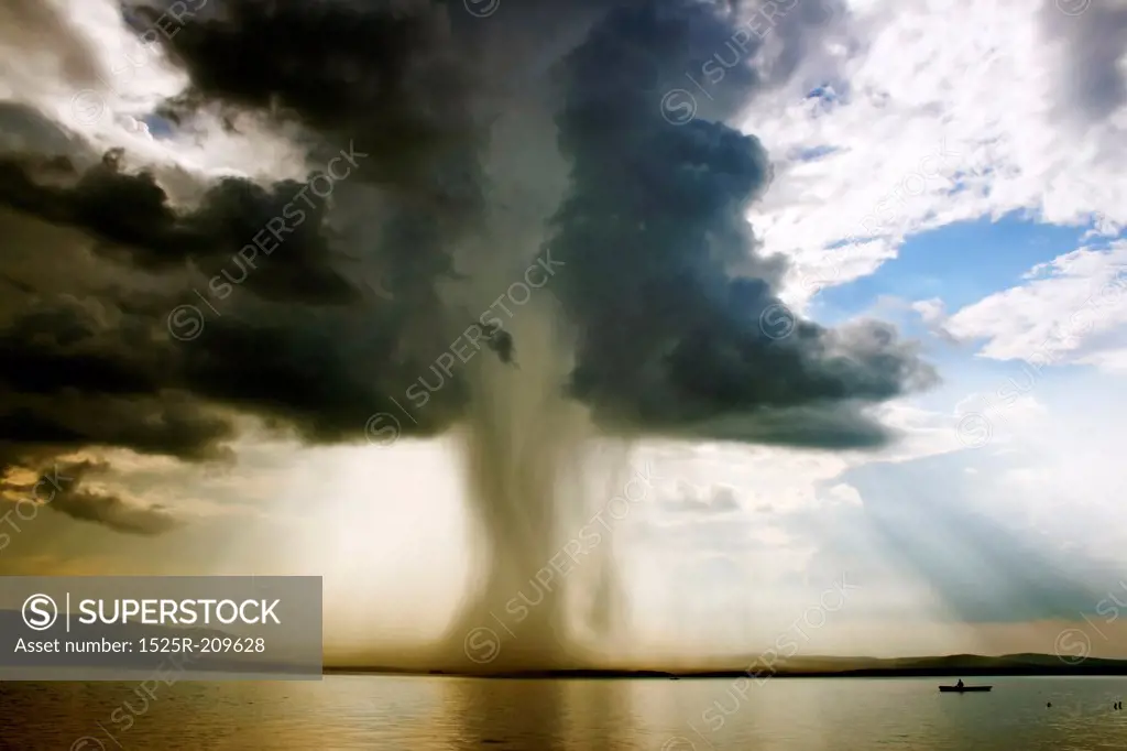 the begining of the tornado over the lake