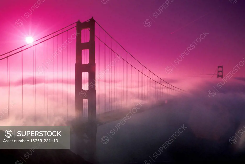 Golden Gate Bridge in Morning Fog