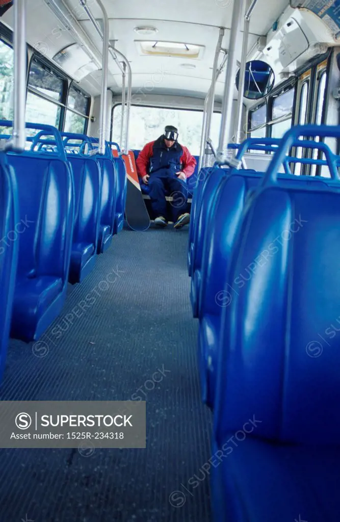 Bus Snowboarder