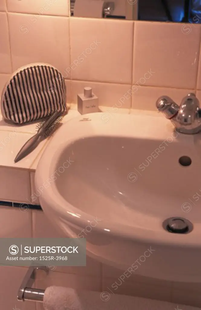 Close-up of a wash basin in a bathroom