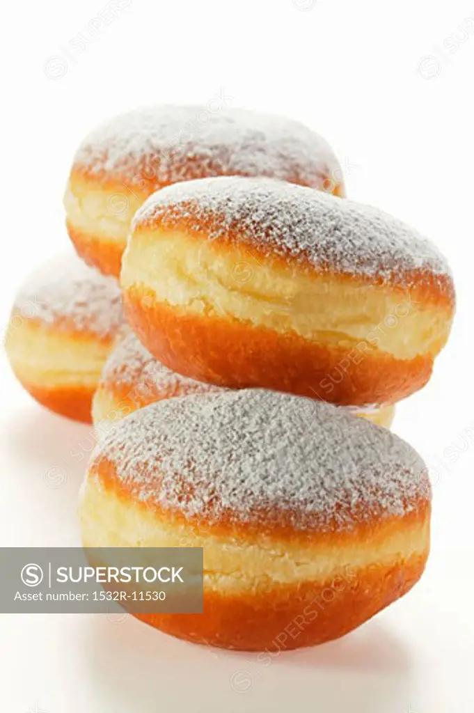 Doughnuts with icing sugar (3)