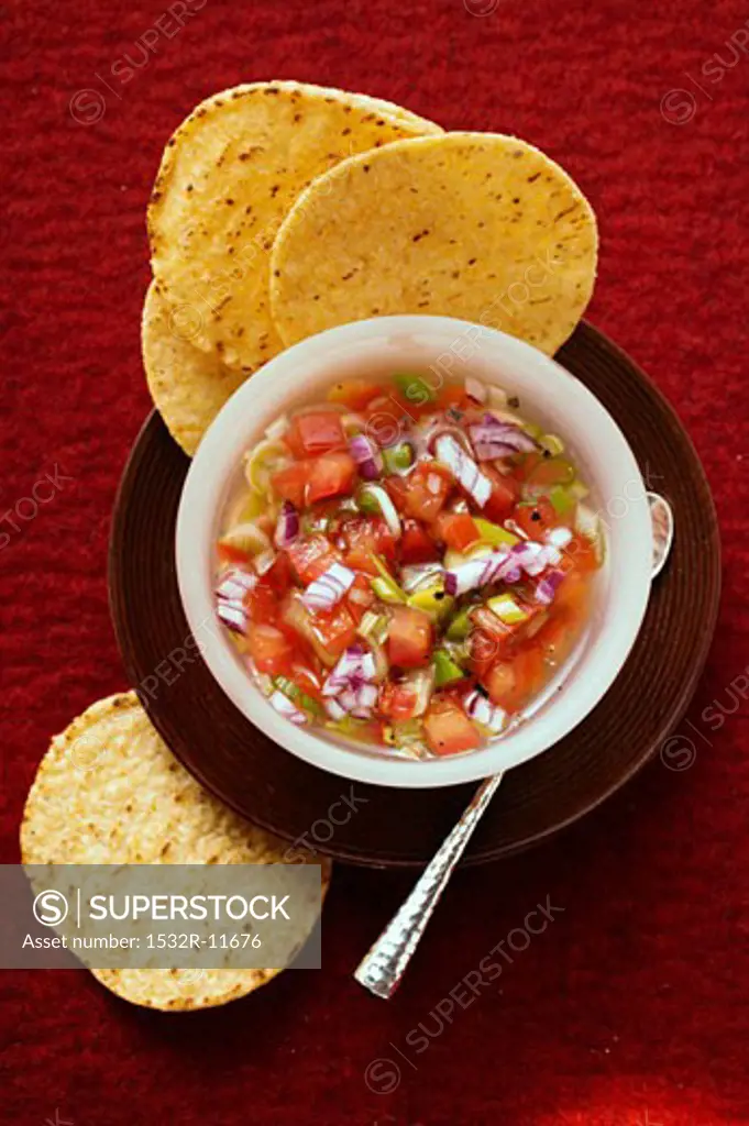 Tomato salsa with tortilla chips