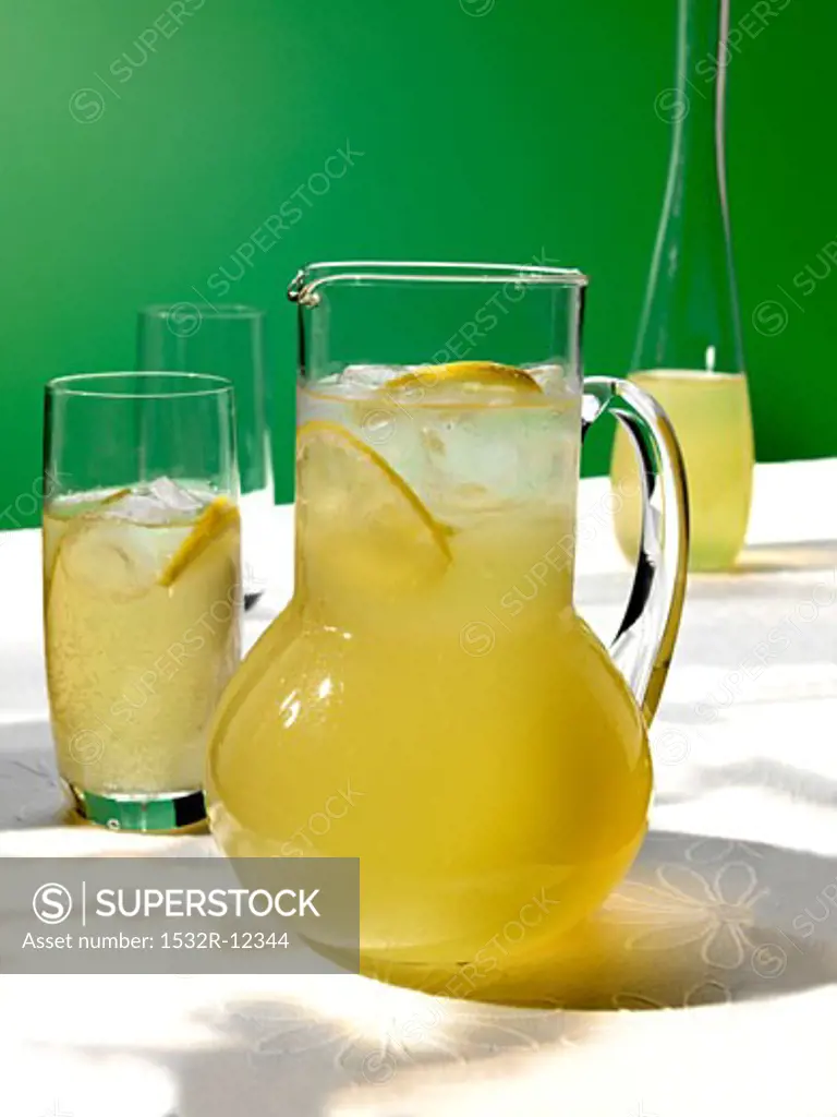 Elderflower and ginger drink