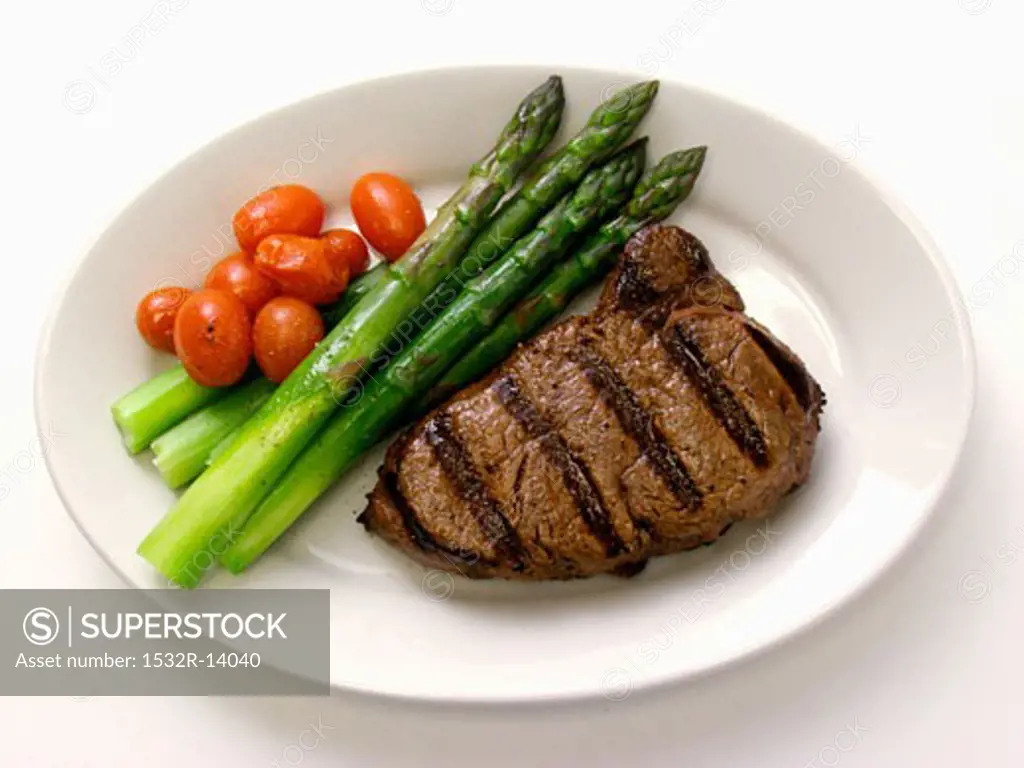 Rib Eye Steak with Asparagus and Cherry Tomatoes