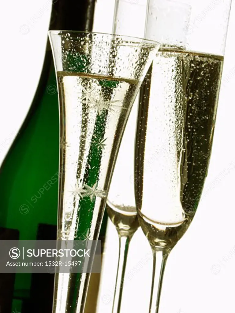 Champagne glasses, festive champagne flute & champagne bottle
