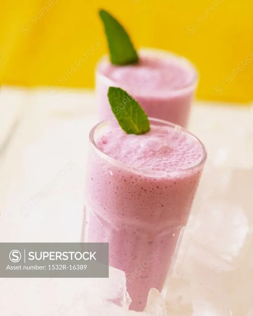 Blueberry shake with mint leaf