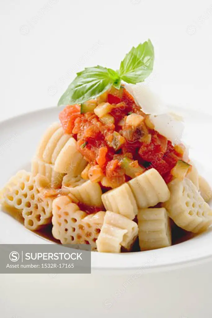 Pasta with tomato & vegetable sauce & Parmesan shavings