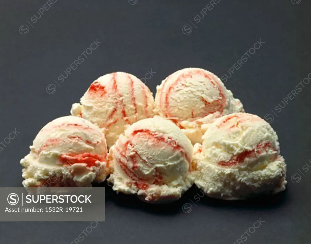 Strawberry ripple ice cream