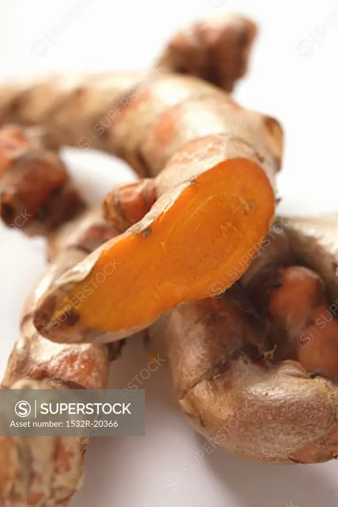 Turmeric roots (close-up)