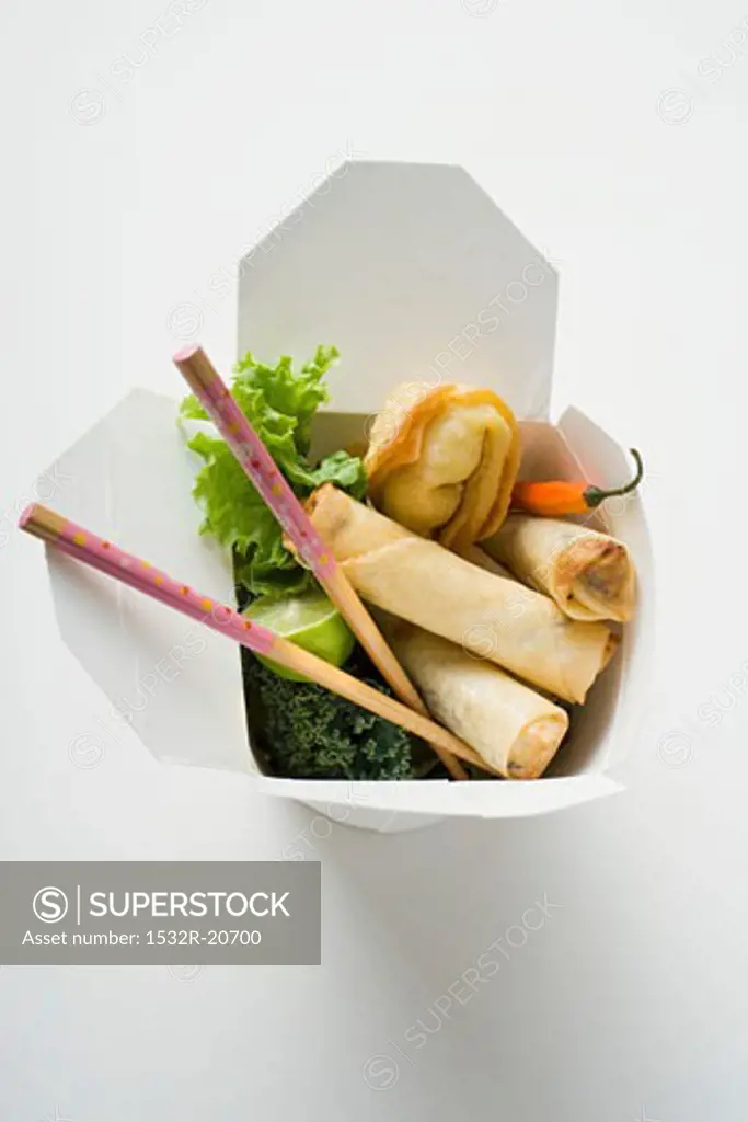 Deep-fried wontons and spring rolls to take away