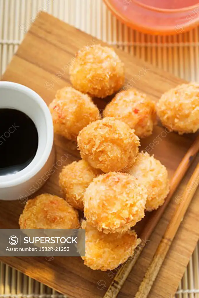 Breaded shrimp balls with hoisin sauce (Asia)