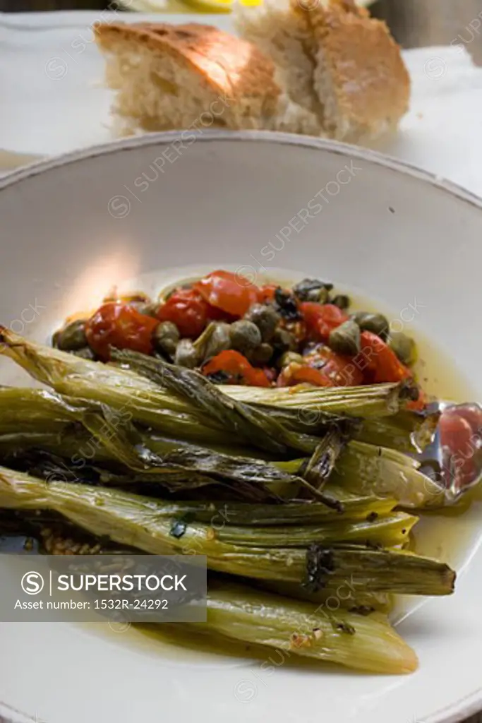 Leeks with tomatoes and capers