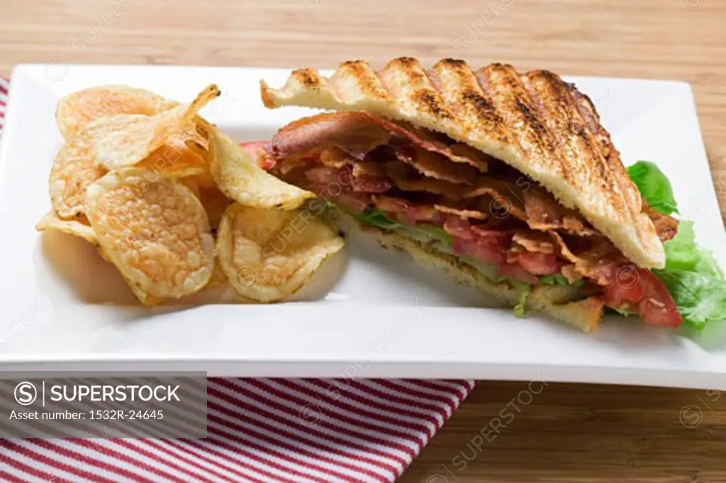 BLT sandwich, toasted, with crisps