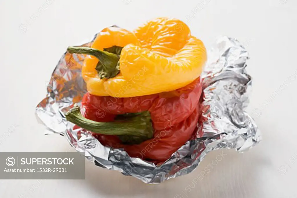 Grilled peppers on aluminium foil