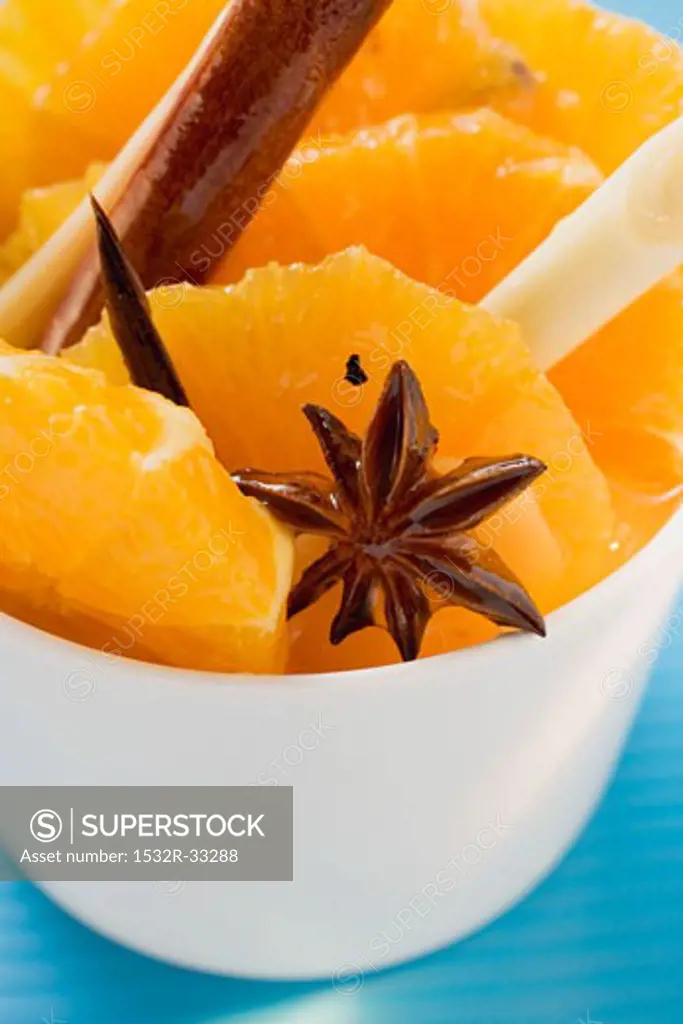 Orange slices with star anise, lemon grass & cinnamon sticks