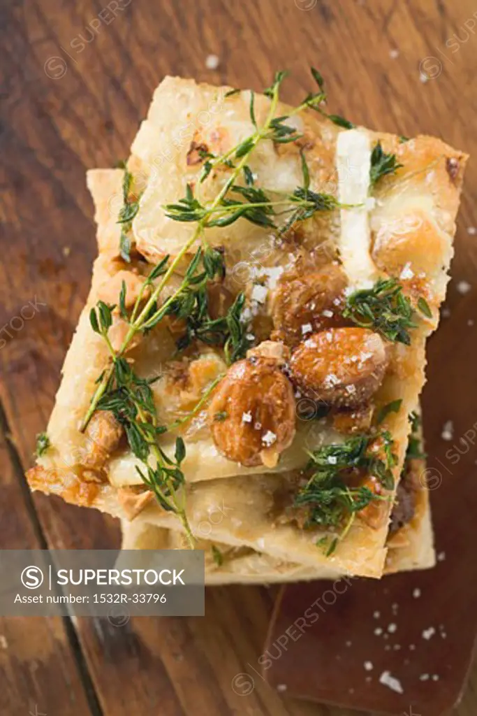 Focaccia with goat's cheese and almonds