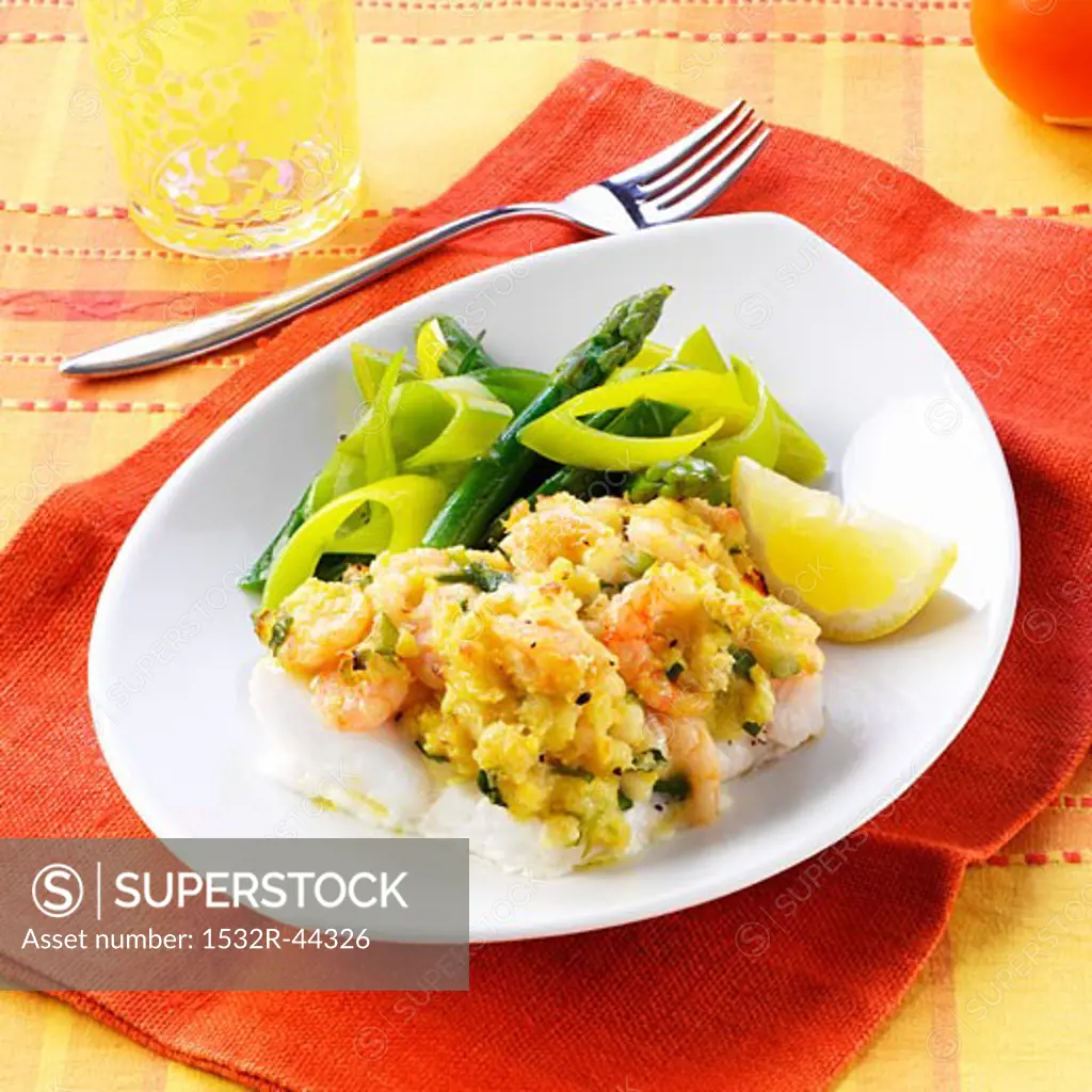 Fish fillet with shrimp and vegetable crust