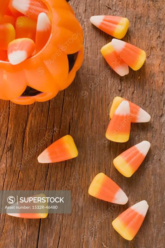 Candy corn (Halloween sweets, USA)