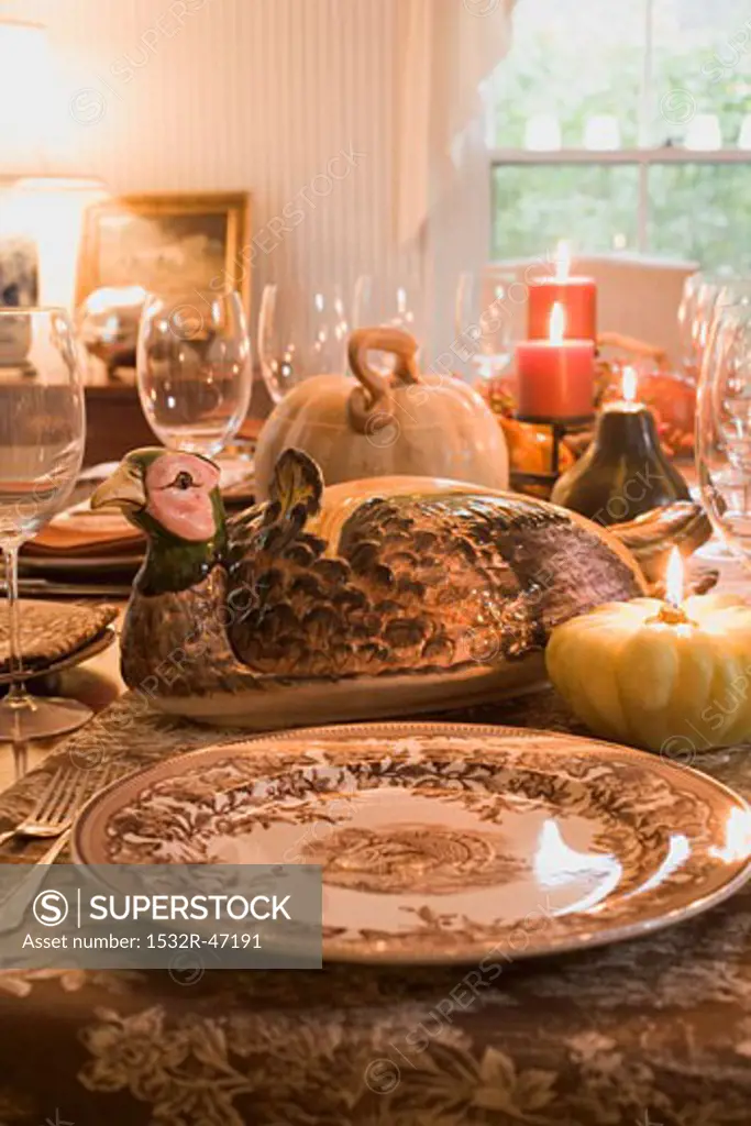 Festive Thanksgiving table (USA)