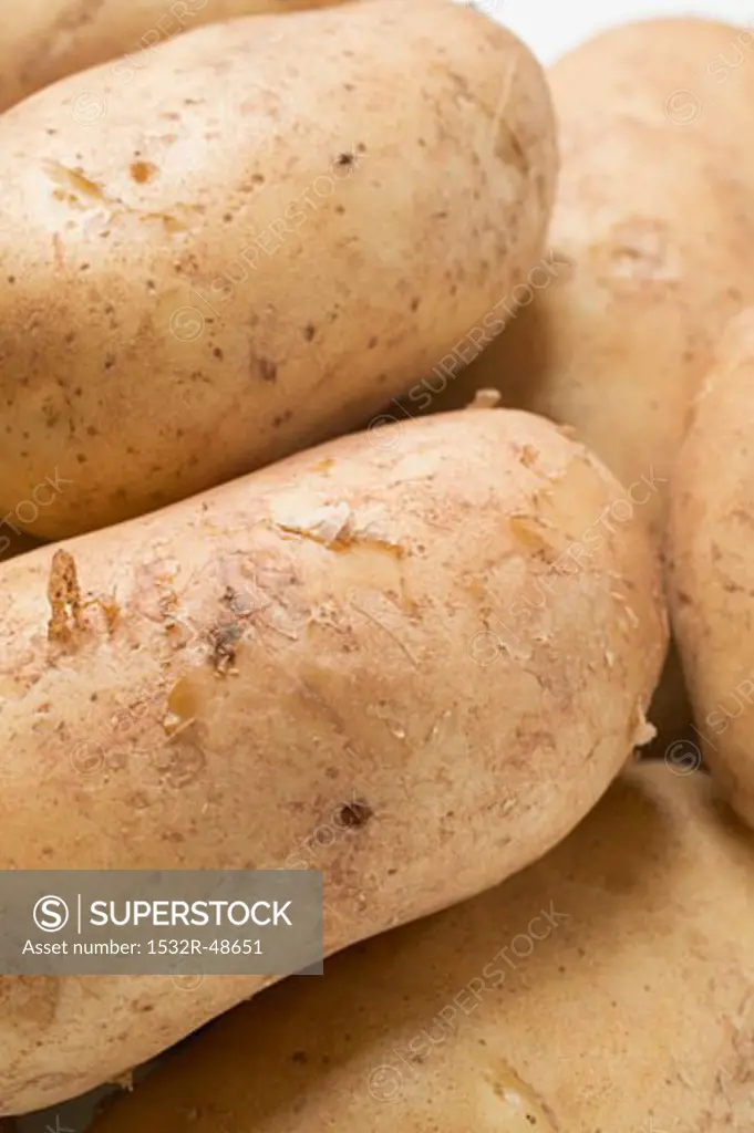 Several potatoes (close-up)